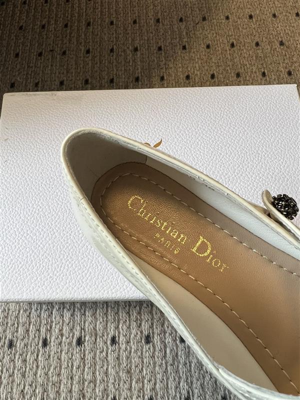 2025112717161731 320